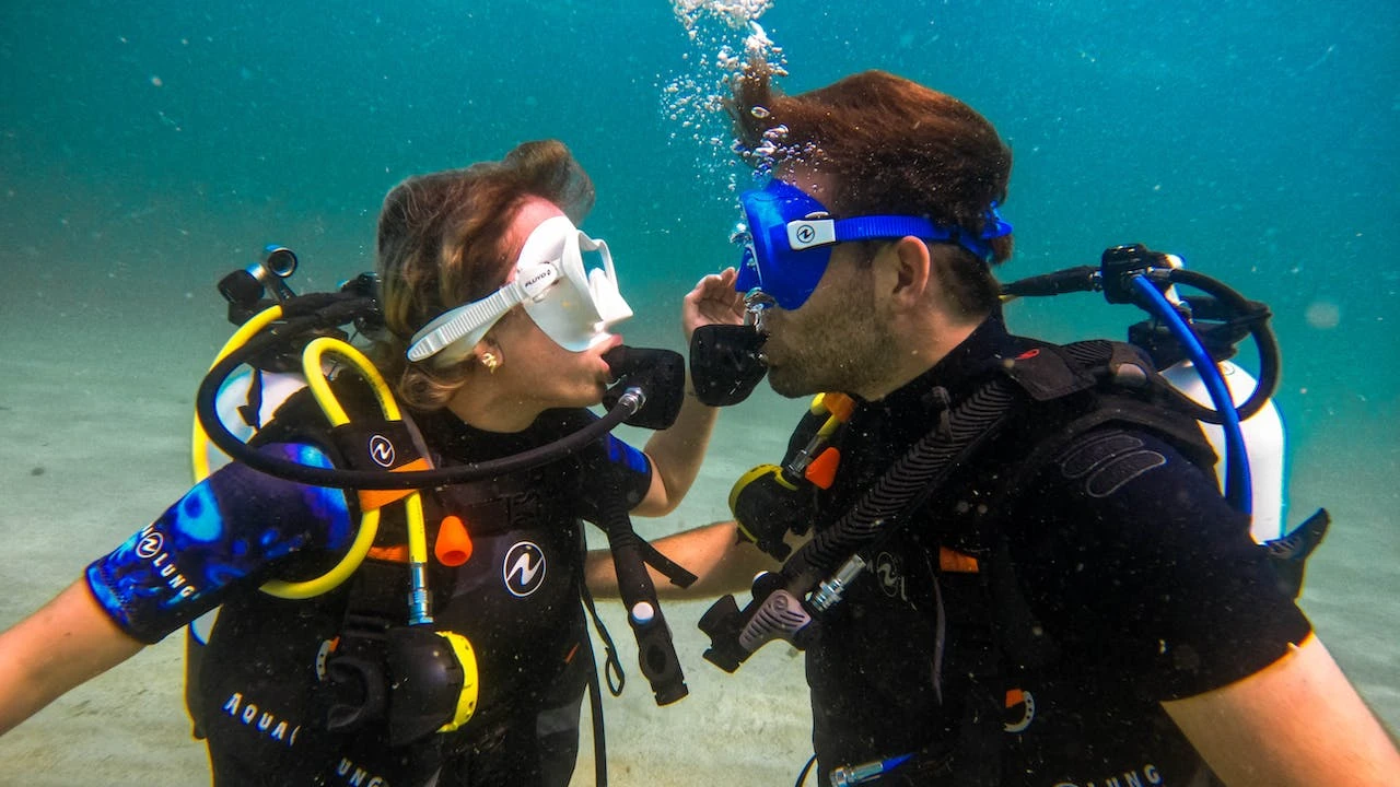How to Easily Master Clearing Your Scuba Mask Underwater